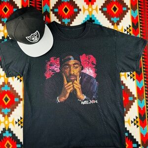 Tupac Shakur “Poetic Justice” Graphic T-Shirt – Hip Hop Rap Tee – Black – Large